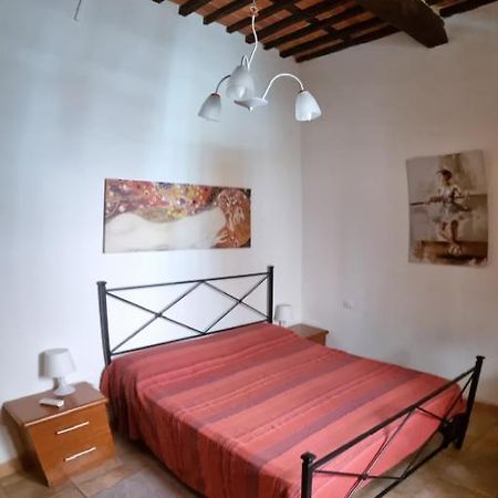 Onda Blu - Bilocale Con Aria Condizionata A Due Passi Dal Castello E Dal Torrione E Rivellino Apartment Piombino Exterior photo